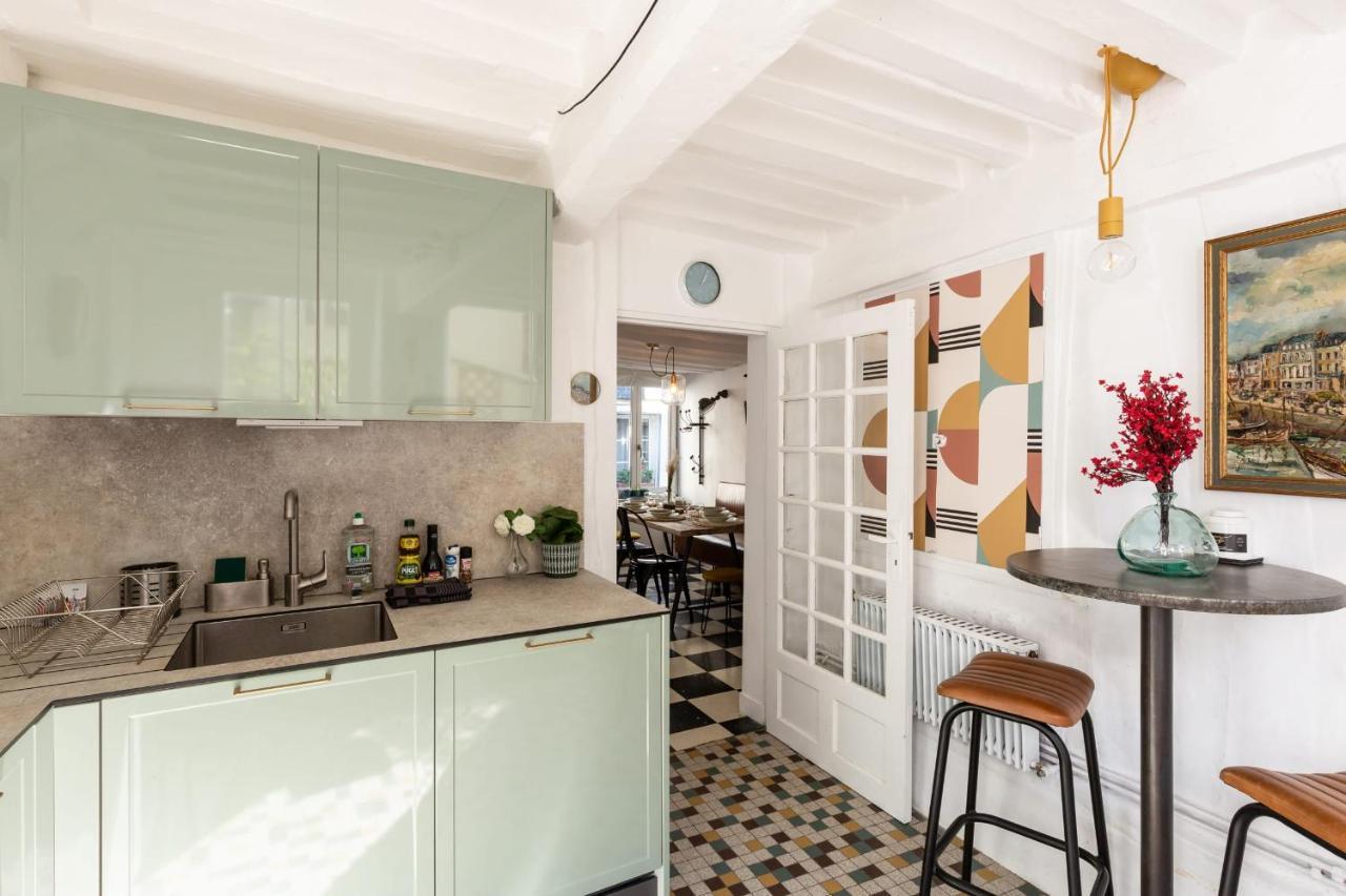 Holiday home Les Oiseaux Du Corsaire 3 House & Terrace 6 P - Center Honfleur